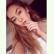 Ellie Workman pictures and photos