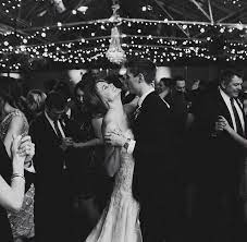 Pin By Britt Brossy On Inspiration Beauty Dream Wedding Wedding Photography Wedding Photos