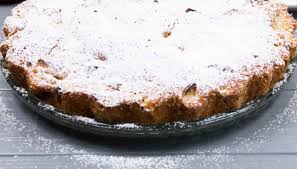 Torta di fragole e mascarpone, preparazione. Torta Fragole E Mascarpone Golosissima Con Il Ripieno Soffice