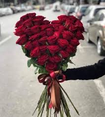 36 Ideas For Gifts Flowers Love Valentine Flower Arrangements Valentines Flowers Flower Arrangements