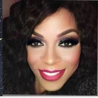 Janis Haynes's Instagram, Twitter & Facebook