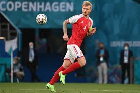Player of @acmilan ⚫️ and captain of denmark, @herrelandsholdet twitter: 3ealjvzwqerkfm