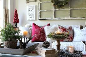 The living room is your home's centre. 21 Beautiful Ways To Decorate The Living Room For Christmas