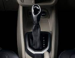 Kereta sy pesona manual.kalo masuk gear 1 lepas clucth tekan minyak enjin rasa jeking,rasa mcm engin nak mati. Proton Persona