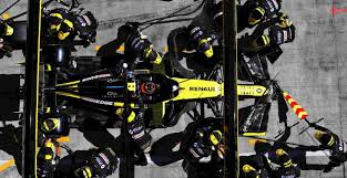 He won the series' world drivers' championship in 2005 and 2006 with renault , having also driven for mclaren , ferrari and minardi. Renault Will Pay Alonso A Million Euros Salary For Two Years Of Formula 1