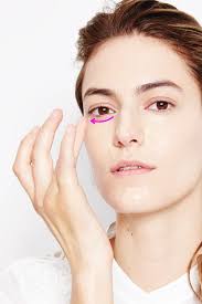 3 cách trang điểm bằng tay vẫn tạo nên vẻ ngoài hút hồn