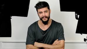 Ο λεωνίδας καλφαγιάννης βρέθηκε στο πρωινό την παρασκευή. Lewnidas Kalfagiannhs Star Gr