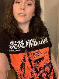 Sarah Roach's Instagram, Twitter & Facebook