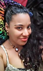 Friends guess what??? It's Sara Kaye's birthday!!!!! Let's shower her with  words of love!!!!