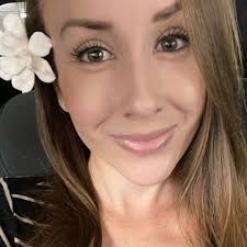 Okay so I made a post earlier asking about good colleges for Marine Biology  but I'm really wanting to go to the University of Hawaii, does anyone know  if that is a