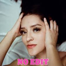 Addie Mckenzie's Instagram, Twitter & Facebook