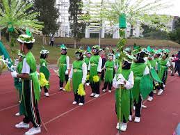 Engage directly and indirectly in the event. Rumah Hijau Perbarisan Omong F