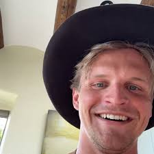 Connor Hudson (@connorj78) • Threads, Say more