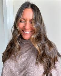 Holly Herrington's Instagram, Twitter & Facebook