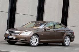 The ml350 has a manufacturer's suggested retail price (msrp) of $43,455, while the ml500 is $49,975, the ml320 cdi is $44,455 and the ml63 amg elevates. 2005 Mercedes Benz S 320 Cdi W 221 Specifications Technical Data Performance Fuel Economy Emissions Dimensions Horsepower Torque Weight