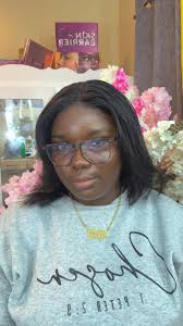 Artistic_Makeup_Queen (@artistic_makeup_queen)