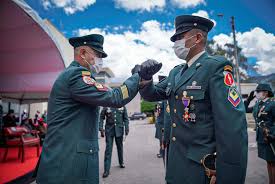 Ministerio de la protección social escuelas de formacion escuela militar de cadetes general josé maría córdova • alma mater del ejército nacional de colombia, donde. Ejercito Nacional De Colombia On Twitter Acompanamos A Los Nuevos Sargentos Mayores Y Sargentos Mayores De Comando Del Ejercito Nacional De Colombia Quienes Alcanzaron El Maximo Grado De Los Suboficiales Felicitaciones Orgullosodesersuboficial