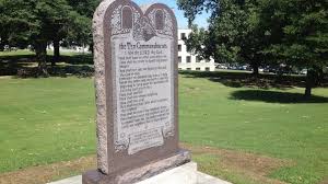 Us Ten Commandments Monument Destroyed Pictures Of America Ten Commandments Arkansas