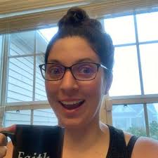 Christopher Urbanek (@DrChrisUrbanek)