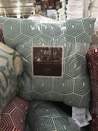 Accent Pillow Options For Living Room From Costco Pillows Accent Pillows Throw Pillows