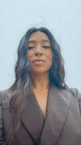 Mandy Renee's Instagram, Twitter & Facebook