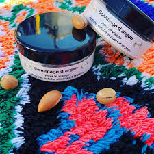 Wana Cosmetics On Instagram A Quoi Sert Un Gommage Visage L Utilisation Reguliere D Un Gommage Permet A La Peau D Etre Plus Receptive Aux Soins De Votre Rit