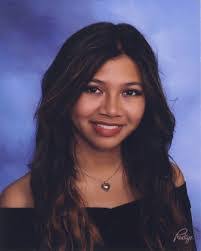 Summer Looney's Instagram, Twitter & Facebook