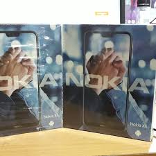 Kotak kemasan nokia 1 menggambarkan tangan anak kecil menggenggam jemari orang dewasa. Nokia 6 1 Plus 6 1 Nokia X6 Ram 4 64gb Garansi Resmi Nokia Nokia X6 Ram 4gb Internal 32gb Hp Shopee Indonesia