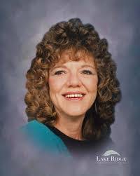 Vickie Ewing's Instagram, Twitter & Facebook