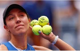 Slam complete! Blonde at the pebbles!