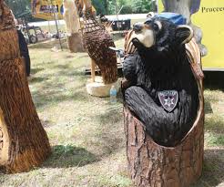Our Bibb County Sheriff S Office Patch Showed Up In A Chainsaw Carving At The Gray Daylily Festival In Jones County Jones County Day Lilies Chainsaw Carving