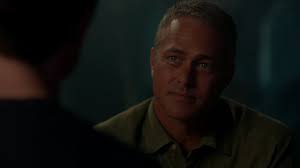 Severide Tells Damon That One Of Them Has To Leave