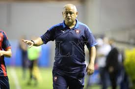 Jun 22, 2021 · cerro porteño fue rival del américa de cali en copa libertadores, donde rafael carrascal fue uno de los más destacados del equipo colombiano y ahí el técnico del club paraguayo, fernando 'chiqui' arce', se fijó en el buen volante y no dudó en tenerlo en sus filas. Versus Chiqui Arce No Voy A Hablar Mas Del Arbitraje Son Rencorosos