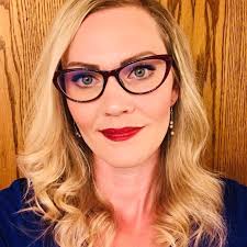 If you know Pirates Alley… you know the magic. ✨ This Nina Fritz Giclée  print brings that quiet French Quarter charm into your home. Tap to shop  the artwork: www.FrenchQuarterGiftShop.com