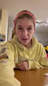 April in the Northeast usually means showers ☔ that bring May flowers 🌸.