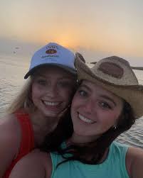 ✰ elizabeth ann (@elizabethbrunick) · Instagram 照片和视频