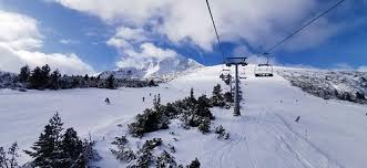 8 red pistes, 1 black piste, 2 ski routen pistes. Bansko Ski Resort Guide Snow Forecast Com