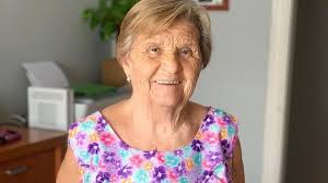 Una abuela de 80 años defiende hacer vídeos en Tiktok - Uppers