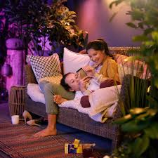 Philips Hue LED-Sockelleuchte White & Color Calla bei OBI