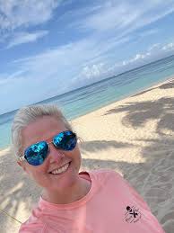 Is there a free beach at Cozumel or must you purchase the $90 beach  excursion?