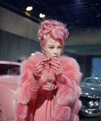Chic Pink Hair Halloween Costumes Wigs You Need Chic Halloween Costume Halloween Costume Wigs Pink Wig