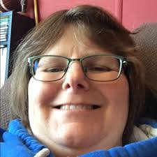 Louise Surette's Instagram, Twitter & Facebook