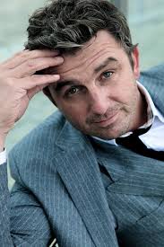 Satirisches mit Hans Sigl und Freunden