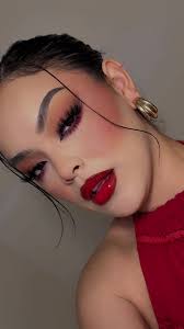 La Venganza es Dulce en Transiciones de Maquillaje