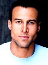 Dante Spencer's Instagram, Twitter & Facebook