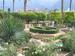Hier finden sie informationen zu öffnungszeiten, eintrittspreisen, führungen, mietbaren räumen sowie wissenswertes und amüsantes. Jardi Botanic De Soller Botanischer Garten In Soller