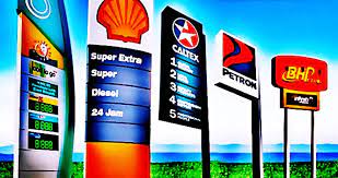 Pengumuman harga minyak mingguan yang baru akan dibuat pada setiap hari jumaat, dan ia berkuat kuasa mulai jam 12:01 pada pagi sabtu sehingga. Harga Minyak Petrol Ron95 Ron97 Diesel Minggu Ini Bulan Mei 2021