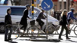 , a swedish daily newspaper; Halften Av Stockholmarna Skulle Kunna Cykla Till Jobbet Pa En Kvart Dn Se