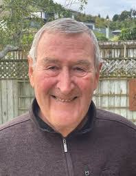 Richard Meech's Instagram, Twitter & Facebook