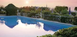Over the time it has been ranked as high as 527 725 in the world, while most of its traffic comes from russian federation, where it reached as. Hotel Svezia Scandinavia Private Pool Bild Von Hotel Svezia Scandinavia Jesolo Tripadvisor